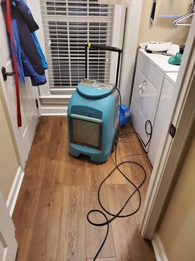 Commercial dehumidifier deployed for Flood Damage Cleanup in Richland Hills